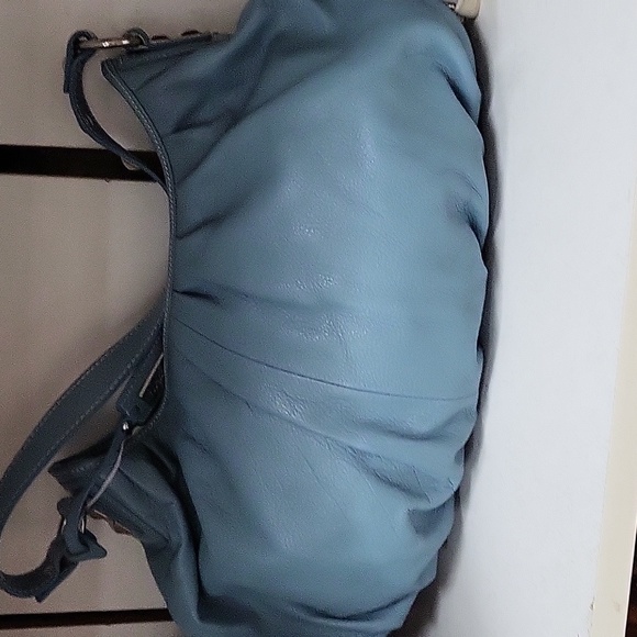 3 sectional Leather Bag - Picture 2 of 4